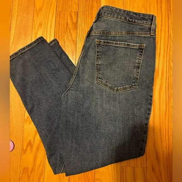 Old Navy Blue Jeans with Floral Embroidery - Picture 2 of 2